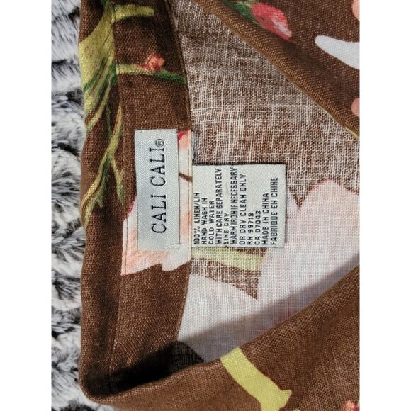 Cali Cali Small linen button down 3/4 sleeves and Pants - Picture 5 of 12